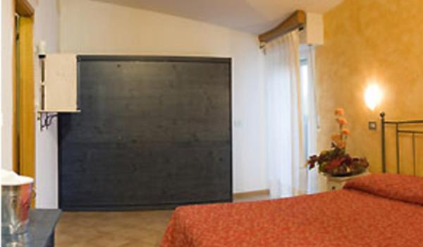 Hotel Carol Rimini Quarto foto